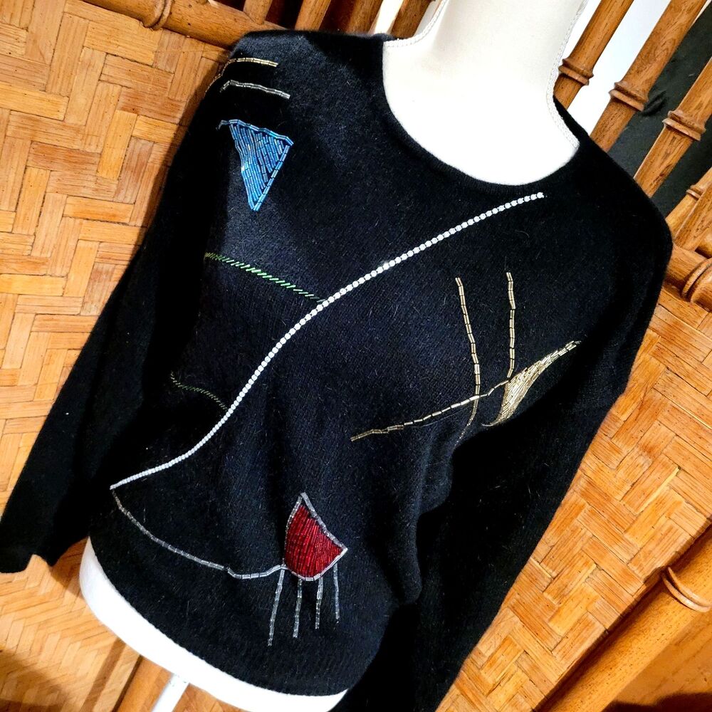 VTG ANGORA lambswool Triangle Bugle Bead & Sequin Black Sweater Artsy GLAM 90s L